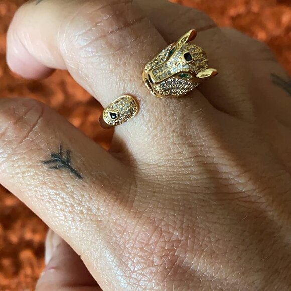 Neiman Marcus Emerald Golden Panther Ring - Picture 1 of 4